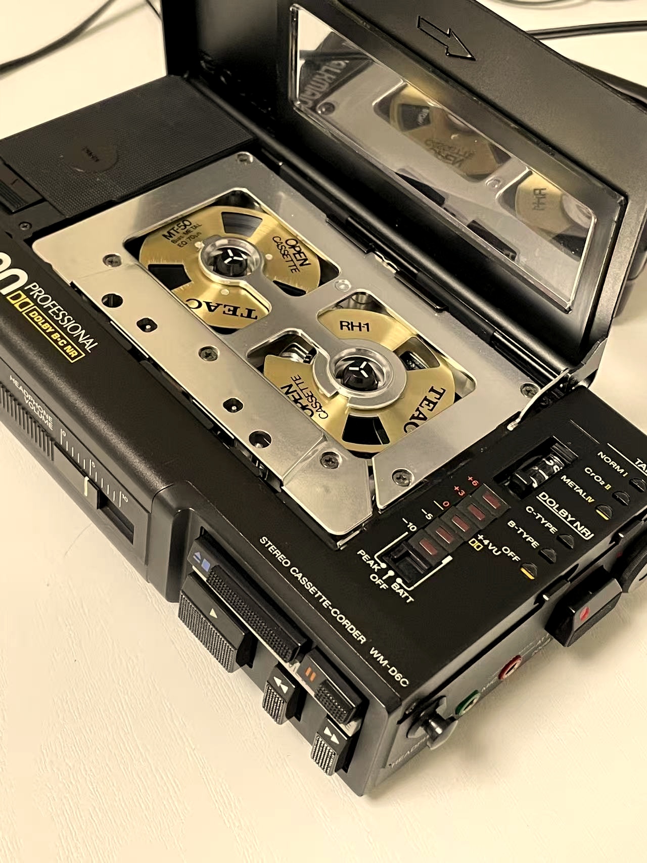 TEAC カセットデッキ
